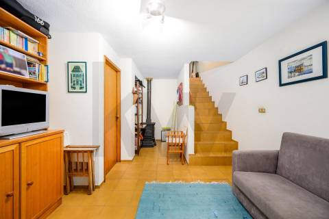 Moradia T4 + 1 Foz / Nevogilde