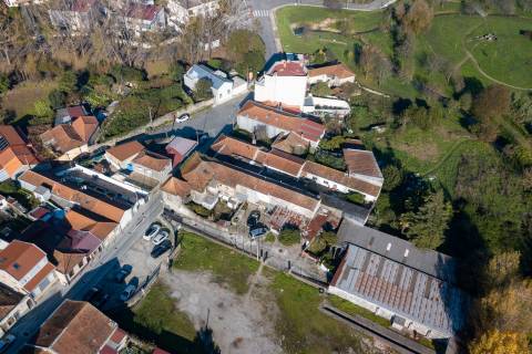 Terreno Urbano com 11.324,10 m2 para Investimento com PIP aprovado Ramalde, Porto 