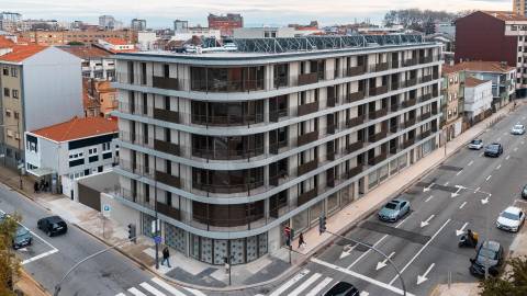 T1 Novo com Varanda, Garagem e Arrumo em Paranhos, Quinta do Covelo, Porto