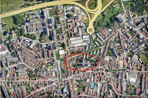 Garagem – Rua do Carvalhido, Porto