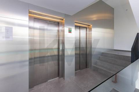 Apartamento de luxo no Centro da Trofa  - 