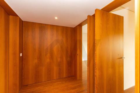 Apartamento de luxo no Centro da Trofa  - 