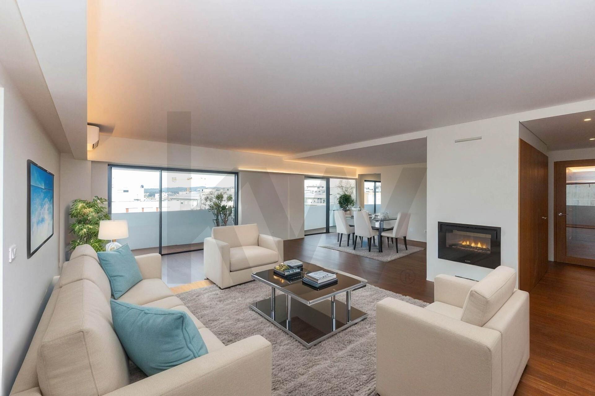 Apartamento de luxo no Centro da Trofa  - 