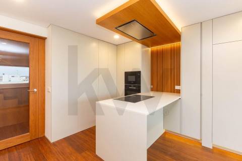 Apartamento de luxo no Centro da Trofa  - 