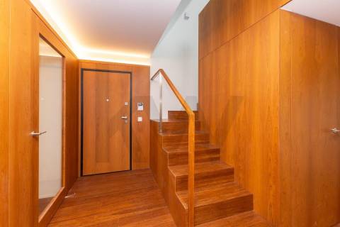 Apartamento de luxo no Centro da Trofa  - 