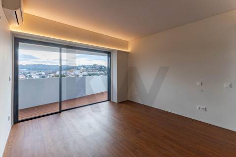 Apartamento de luxo no Centro da Trofa  - 