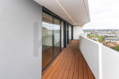 Apartamento de luxo no Centro da Trofa  - 