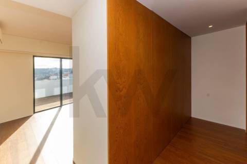 Apartamento de luxo no Centro da Trofa  - 