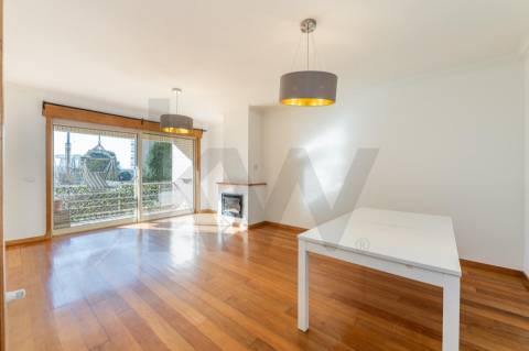 Apartamento T2 Para Arrendar - Junto ao Norte Shopping