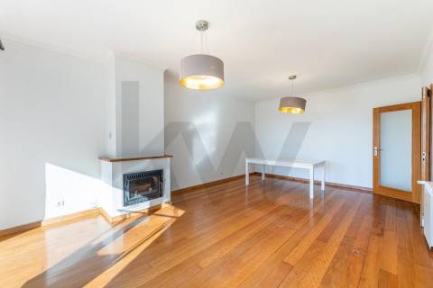 Apartamento T2 Para Arrendar - Junto ao Norte Shopping