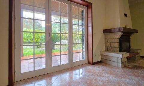 Moradia Multifamiliar T5, area reservada em Amarante