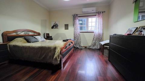 Moradia Multifamiliar T5, area reservada em Amarante