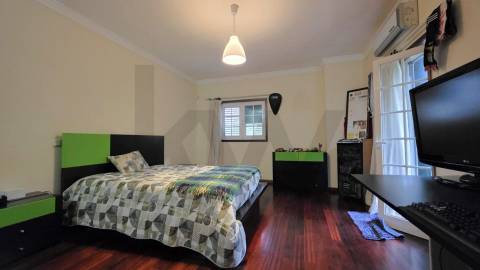 Moradia Multifamiliar T5, area reservada em Amarante