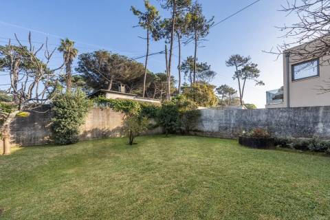 👉 Moradia Térrea Exclusiva: O Refúgio Perfeito a 200m da Praia ⛱️