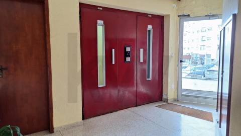 Apartamento T1 em Vila Nova de Gaia – Vila d'Este | Localização Privilegiada Junto ao Metro