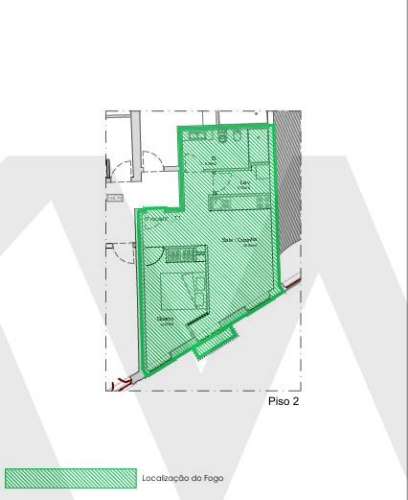 T1 com varanda na Rua da Antas, em frente à Praça Francisco Sá Carneiro, no Porto