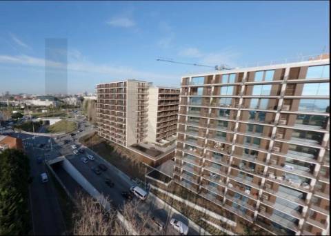  T3 Novo Varanda + Garagem Jardins da Arrábida