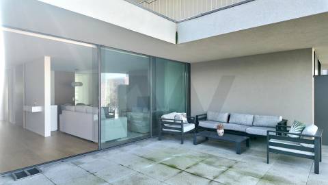 Recuado em Matosinhos Sul - Apartamento T2 de luxo como novo (último piso) em condomínio fechado.