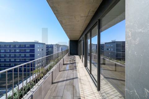 Penthouse  T4 em Matosinhos Sul