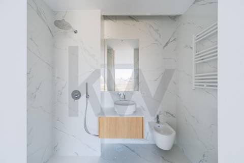 Penthouse  T4 em Matosinhos Sul