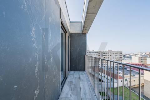 Penthouse  T4 em Matosinhos Sul