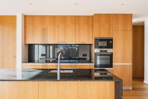 Penthouse  T4 em Matosinhos Sul