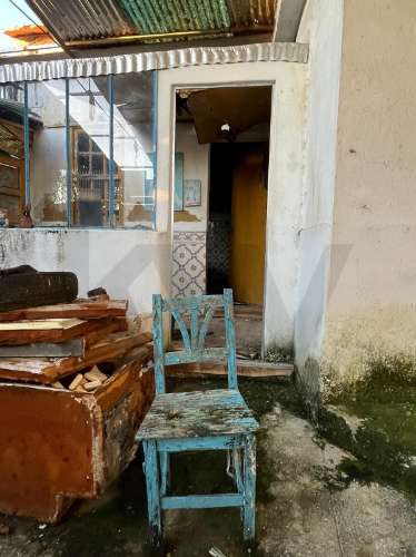 Moradia Térrea para Reconstrução – Excelente Localização, perto do Centro da Cidade