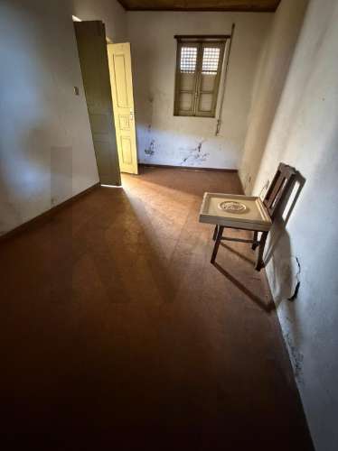 Moradia Térrea para Reconstrução – Excelente Localização, perto do Centro da Cidade