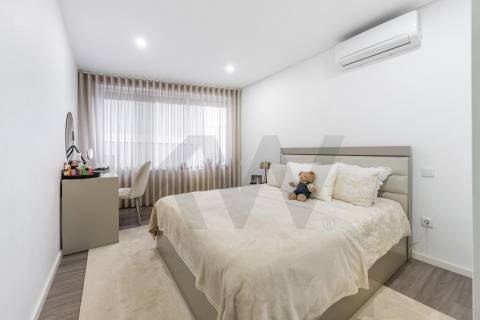 Apartamento T5 na Boavista - Porto