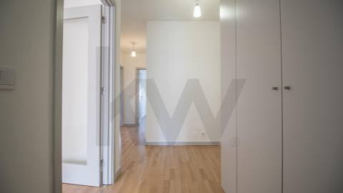 T2+1 ARRENDAMENTO, com varanda e lugar de garagem