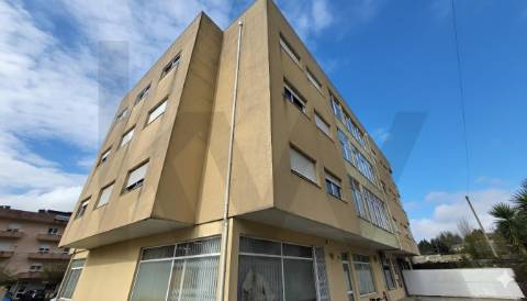 Apartamento T2 com Garagem e Elevador, CABEÇA SANTA, PENAFIEL
