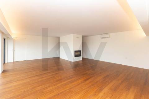 Apartamento de luxo no Centro da Trofa  - 