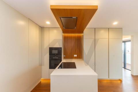 Apartamento de luxo no Centro da Trofa  - 