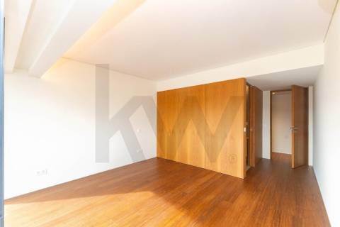 Apartamento de luxo no Centro da Trofa  - 