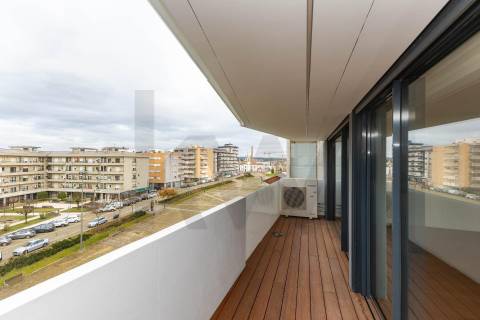 Apartamento de luxo no Centro da Trofa  - 