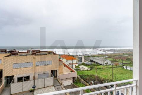 Apartamento T2 com vista mar em Vila Praia de Âncora