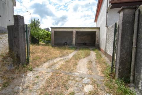 🌿 Terreno com Potencial de Construção em Montaria – Serra d’Arga 