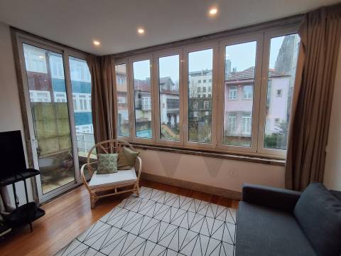 2X T1 no Bonfim – Baixa do Porto | ROI Comprovado (AL, arrendamento longa duração ou hab. própria). 