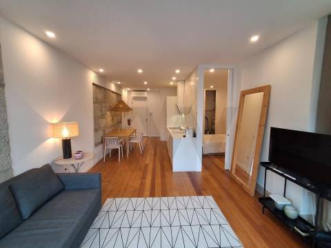 2X T1 no Bonfim – Baixa do Porto | ROI Comprovado (AL, arrendamento longa duração ou hab. própria). 