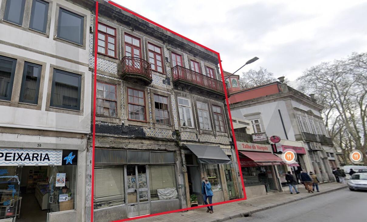 Predio para Reabilitar no centro do Porto com Projecto aprovado