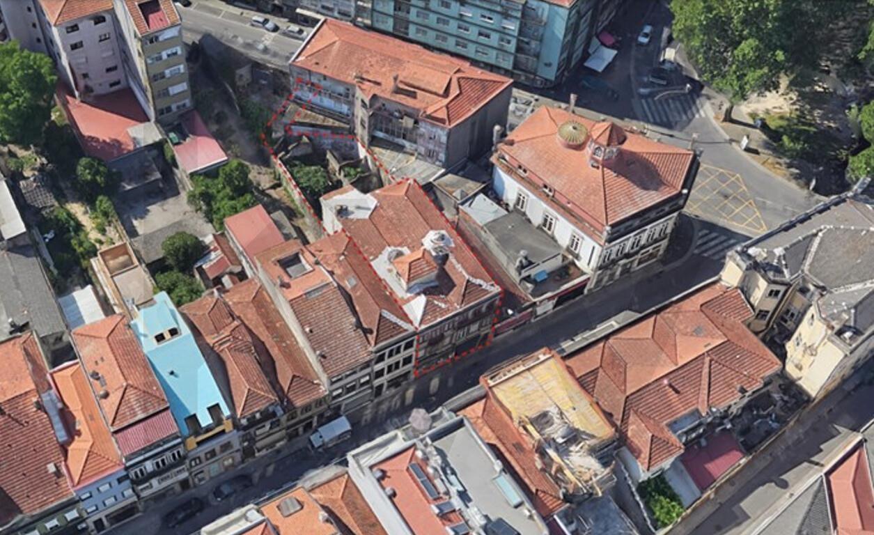 Predio para Reabilitar no centro do Porto com Projecto aprovado