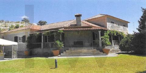 Propriedade de Luxo junto ao Rio Tâmega | Santo Isidoro – Marco de Canaveses