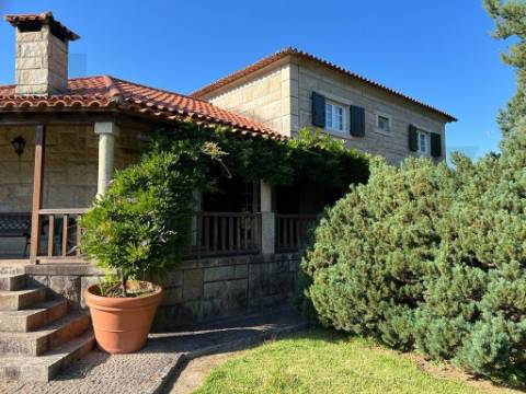 Propriedade de Luxo junto ao Rio Tâmega | Santo Isidoro – Marco de Canaveses