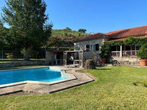 Propriedade de Luxo junto ao Rio Tâmega | Santo Isidoro – Marco de Canaveses