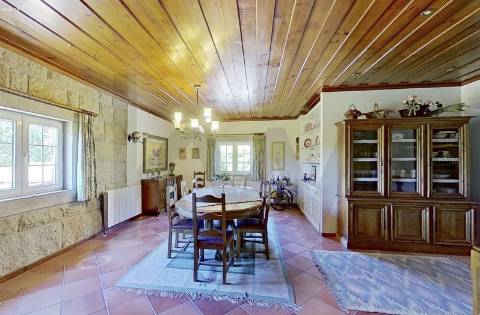 Propriedade de Luxo junto ao Rio Tâmega | Santo Isidoro – Marco de Canaveses