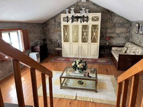 Propriedade de Luxo junto ao Rio Tâmega | Santo Isidoro – Marco de Canaveses