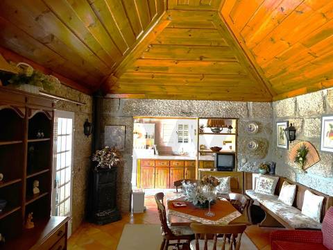 Propriedade de Luxo junto ao Rio Tâmega | Santo Isidoro – Marco de Canaveses