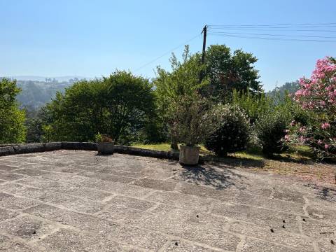 Propriedade de Luxo junto ao Rio Tâmega | Santo Isidoro – Marco de Canaveses