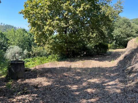 Propriedade de Luxo junto ao Rio Tâmega | Santo Isidoro – Marco de Canaveses