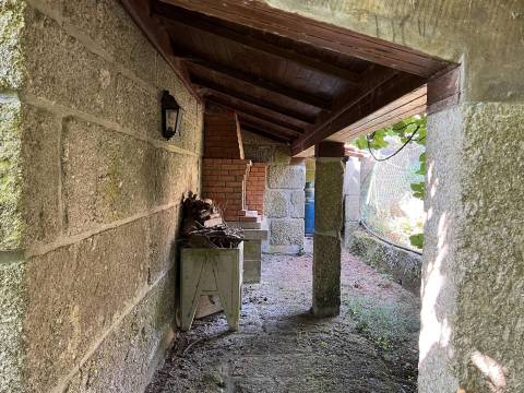 Propriedade de Luxo junto ao Rio Tâmega | Santo Isidoro – Marco de Canaveses